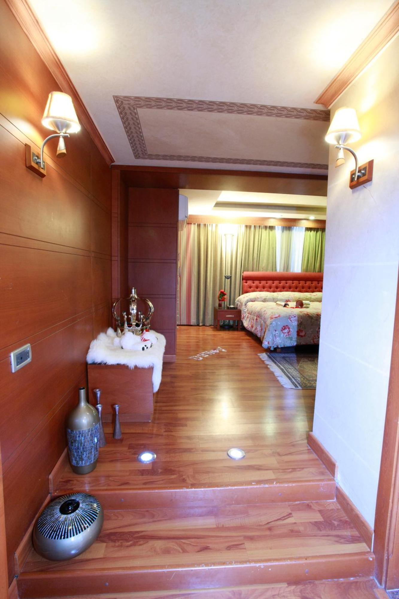 Duroy By Beverly Hotel 4*
